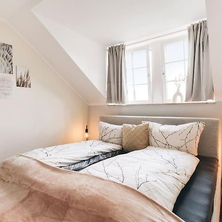 Tip! Toplage In Dresden! Moderne 100 Qm Ferienwohnung Fuer Familien Und Kleine Gruppen Luaran gambar