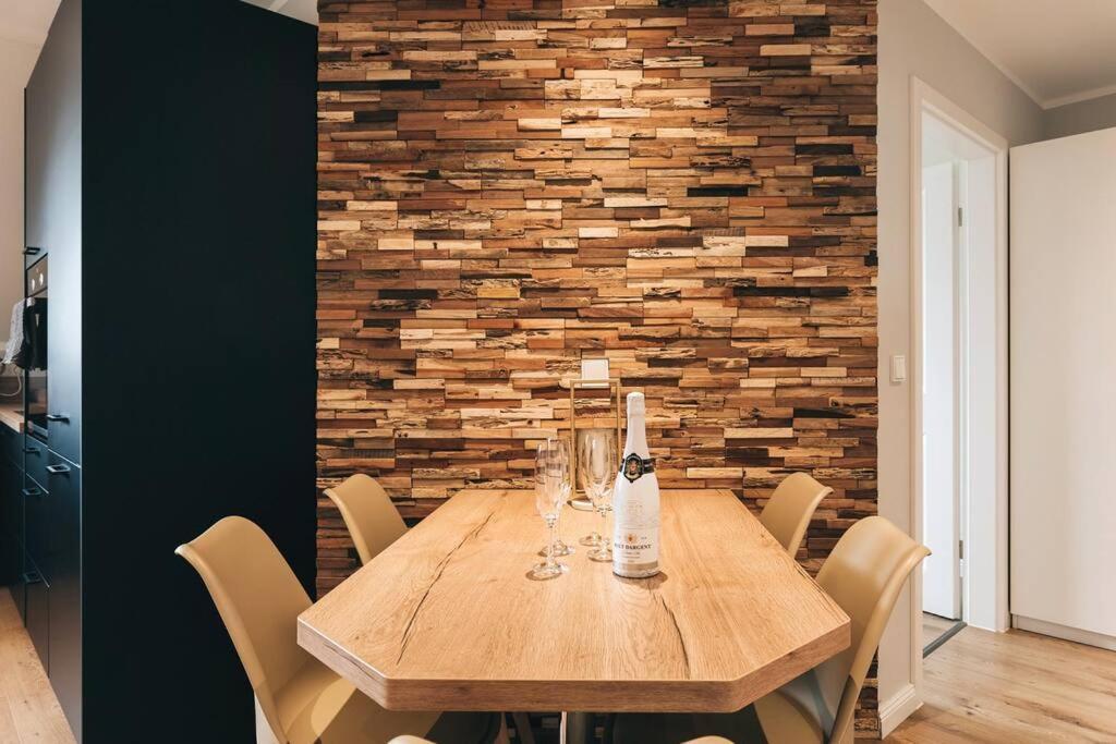 Tip! Toplage In Dresden! Moderne 100 Qm Ferienwohnung Fuer Familien Und Kleine Gruppen Luaran gambar